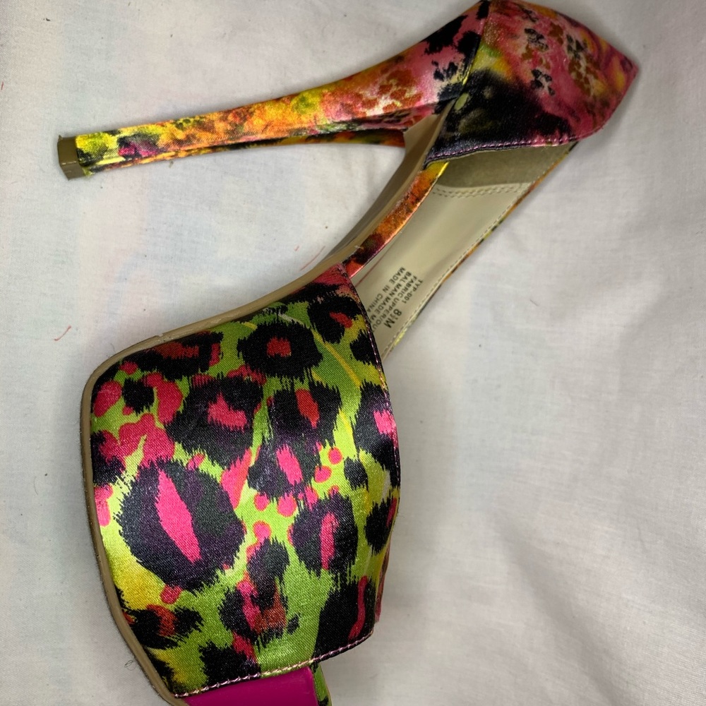 Cute heels - Picture 6 of 8
